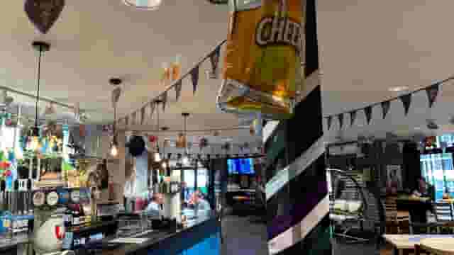 Front Bar