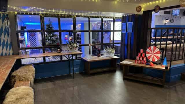 Front Bar
