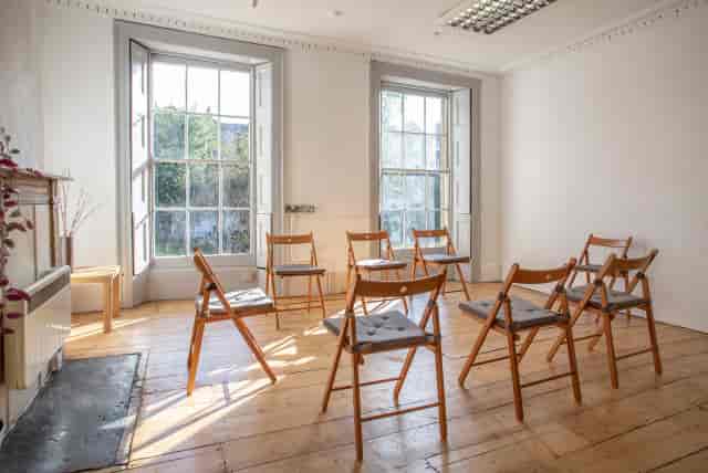 Circular workshop breakout space in Canvas Studios for small group events and corporate focus groups.