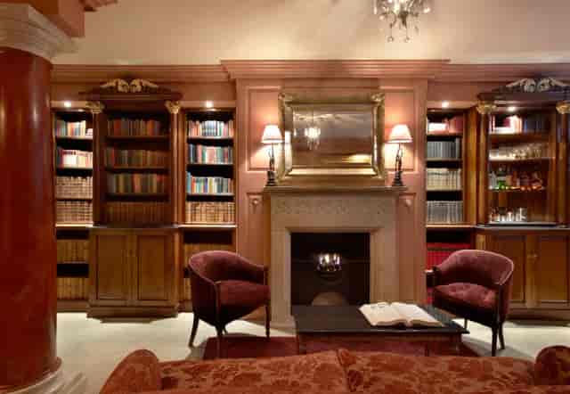 VIP interview breakout room at The Wardrobe, Hazlitt's, ideal for private meetings.