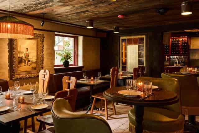 The Bar in Fern: Rustic, intimate private dining venue for business and boutique social events.