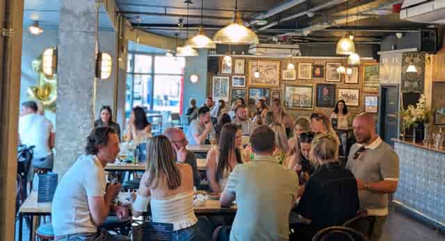 Kelsey House Bar & Kitchen venue for networking events and social corporate receptions.
