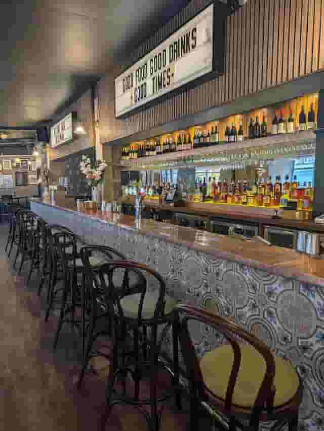 Kelsey House Bar & Kitchen