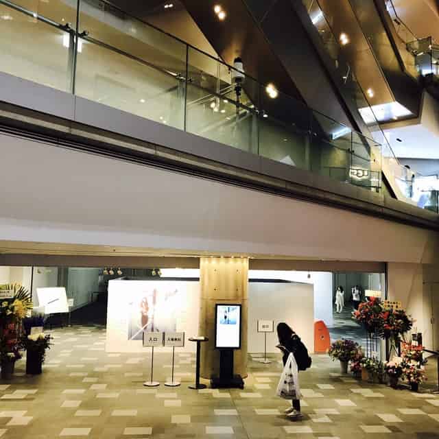 ロビー