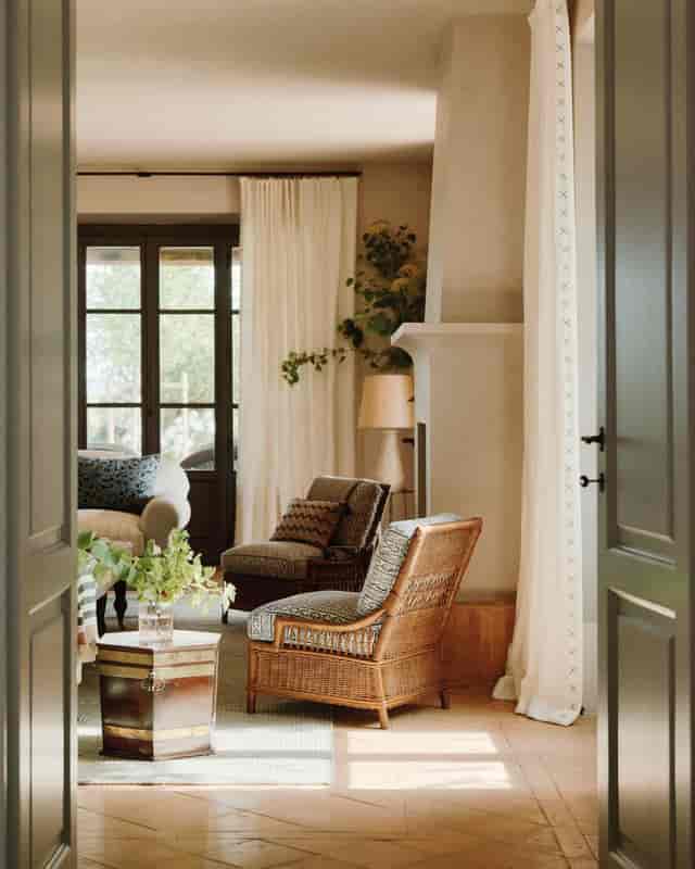 VIP breakout session venue at The Perception W London, sophisticated private meeting space.