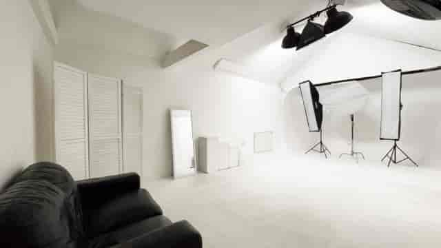 Studio 101 blank-canvas space for high-production hybrid events and professional studio sessions.