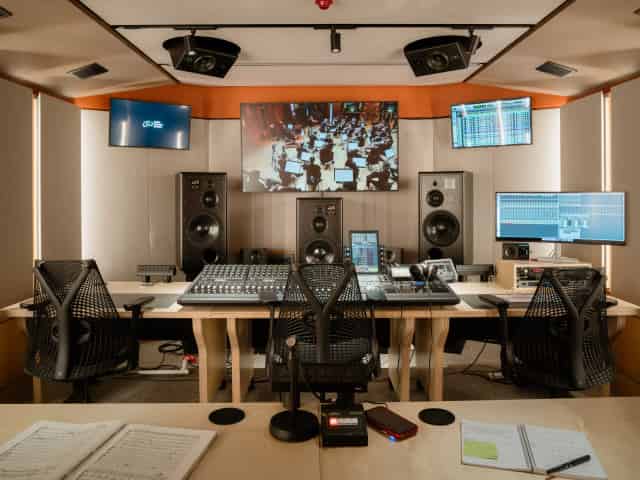 Studio 101