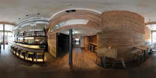 Industrial event venue in The Finnieston for networking receptions and team mixers.