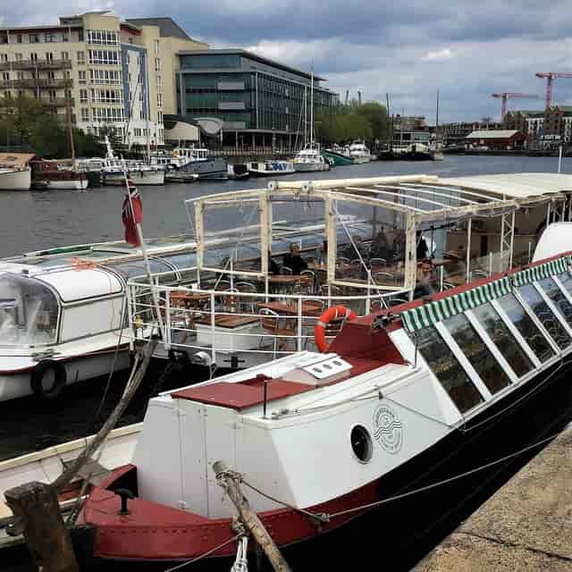 Greenshank waterfront boat venue for intimate dining and corporate networking events.