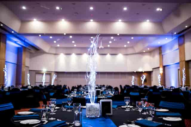 Novotel Surfers Paradise banquet setup with LED centerpiece for corporate gala or evening event.