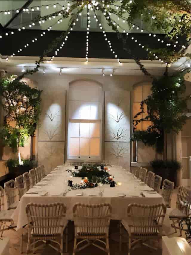 Elegant banquet table at The Courtyard, Notting Hill for corporate dinners and exclusive events.