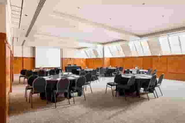 Sloane Suite