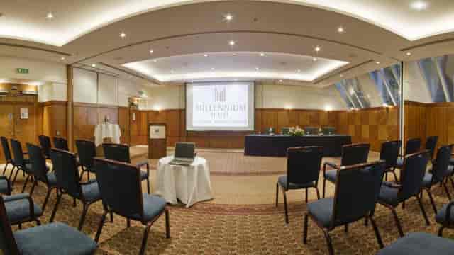 Sloane Suite theater-style layout for corporate presentations and training seminars.