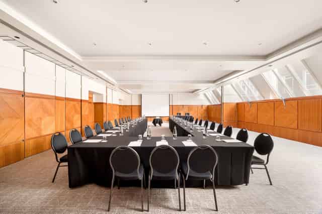 Sloane Suite
