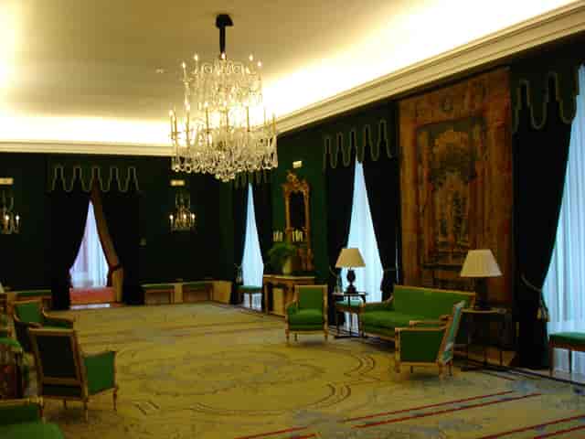 Green Room, University College Oxford: Elegant boardroom for VIP meetings and networking events.