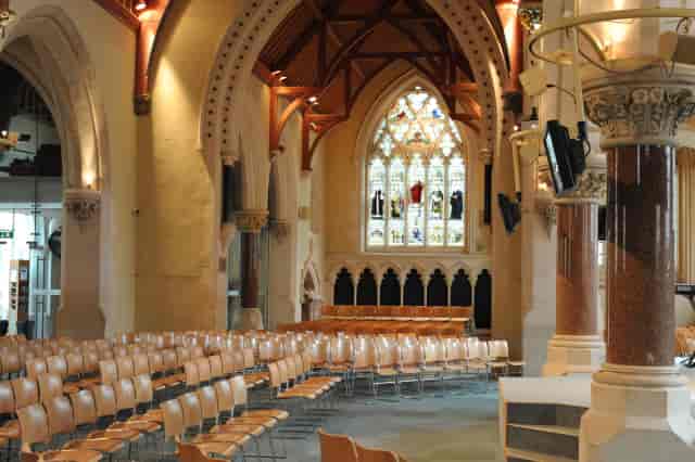 St Aldates Church: Gothic venue with modern seating for corporate events and gala presentations.