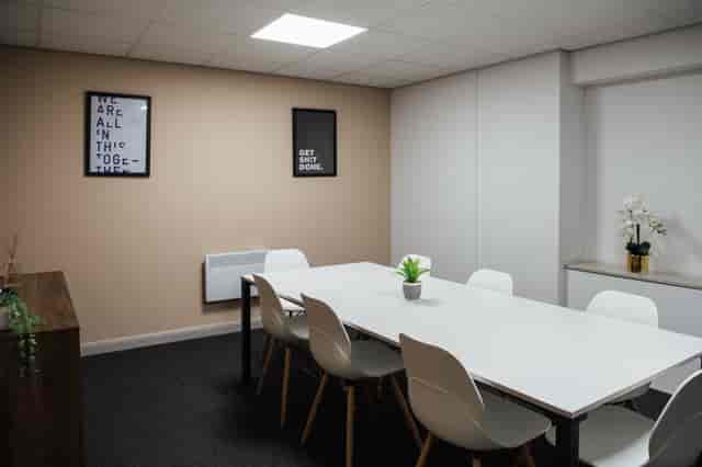 Sheaf Suite breakout room: neutral workspace for small team meetings and tactical planning.