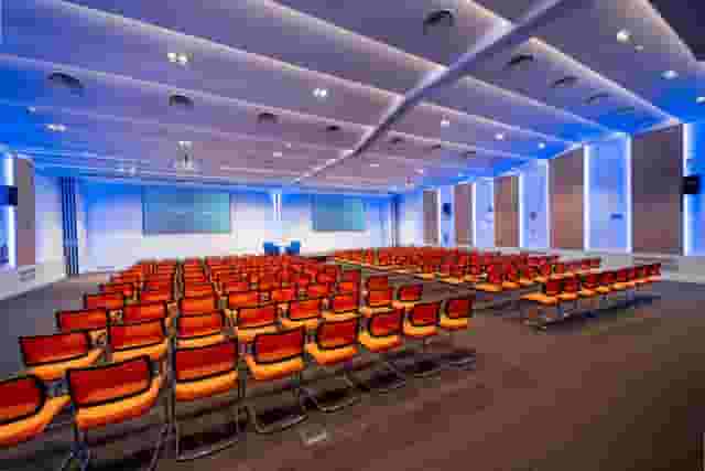 Plaza Oriente Room