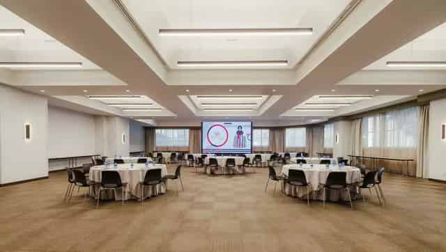 Plaza Oriente Room
