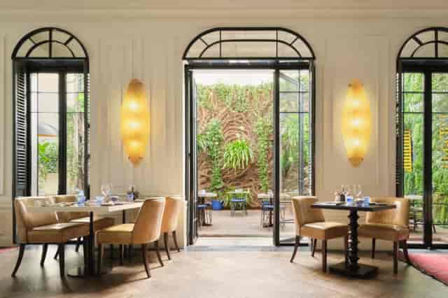 East Terrace at Hotel Sardinero: Sophisticated space for private dinners and board meetings.