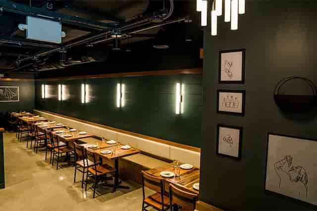 Limoncello venue for corporate dinner and private networking with sophisticated mood lighting.