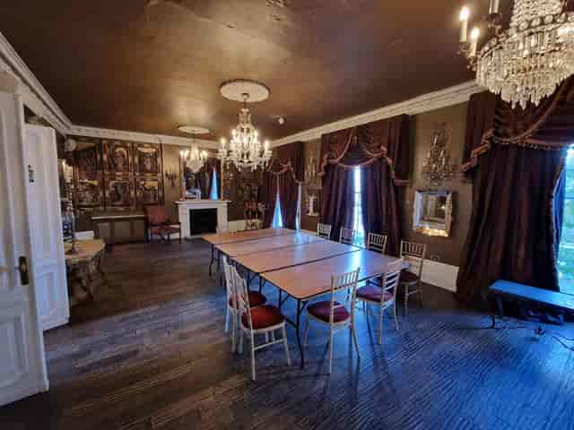 Historic Preto Queensway venue with opulent architecture, perfect for weddings and gala events.