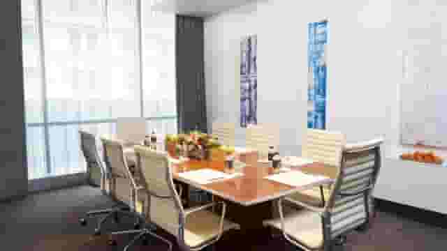 Sonesta Work Suite