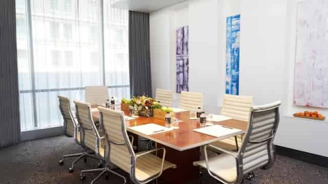 Sonesta Work Suite