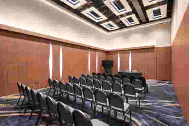 London Suite 4