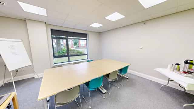 Elliot Room