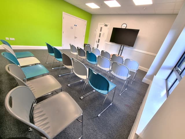 Elliot Room