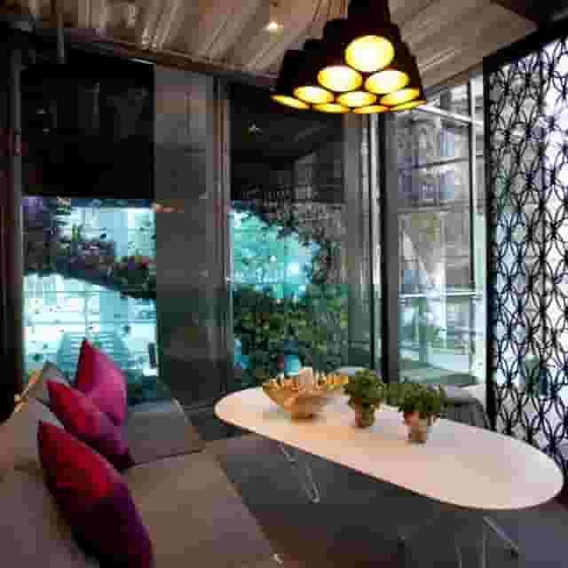 The Drift Bar