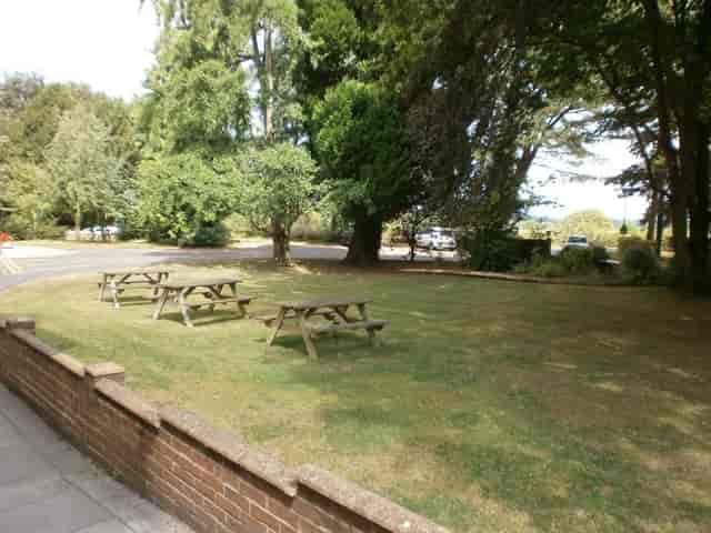 Hedley Lodge