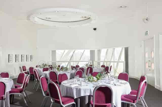 Hexagon Room 