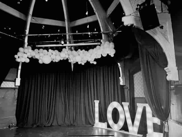 Kings Arms Theatre stage with LOVE letters for weddings and romantic event venues.
