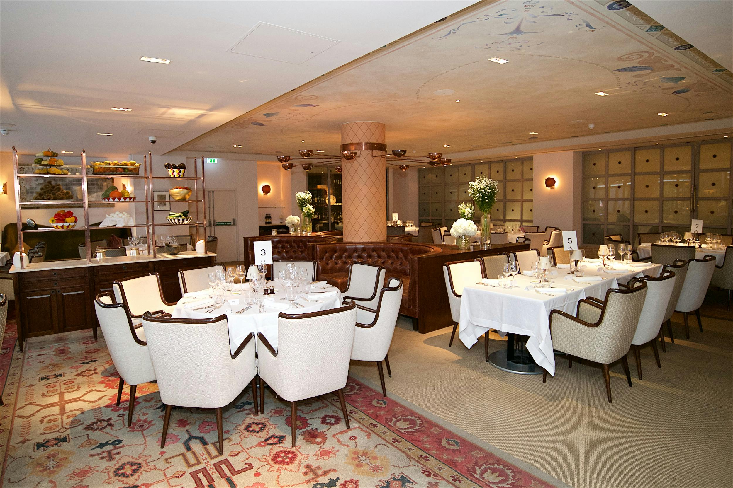 Sophisticated dining venue in Sartoria, ideal for corporate events and intimate gatherings.