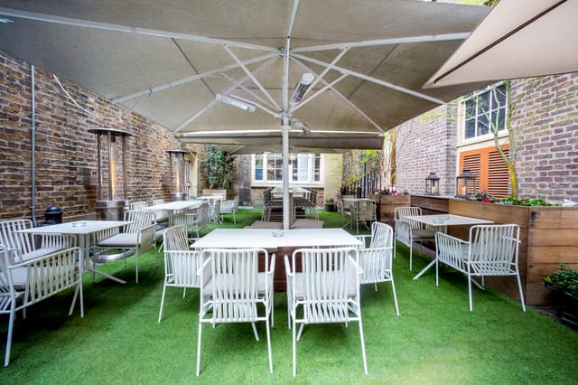 Liverpool Street Tavern