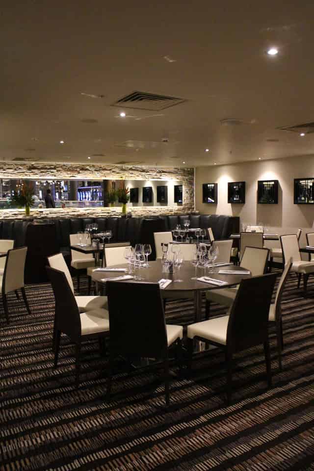 Fahrenheit Restaurant 