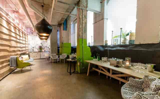The Folly Bar - image 3
