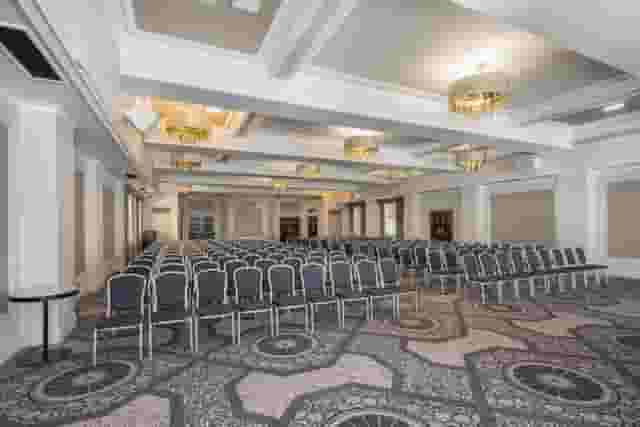 Crown & Cornwall Suite