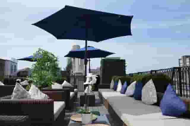 Penthouse & Roof Terrace 