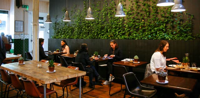Attendant Shoreditch