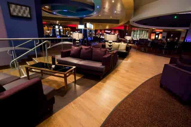 Stylish lounge at Grosvenor Casino Didsbury, perfect for networking and events.