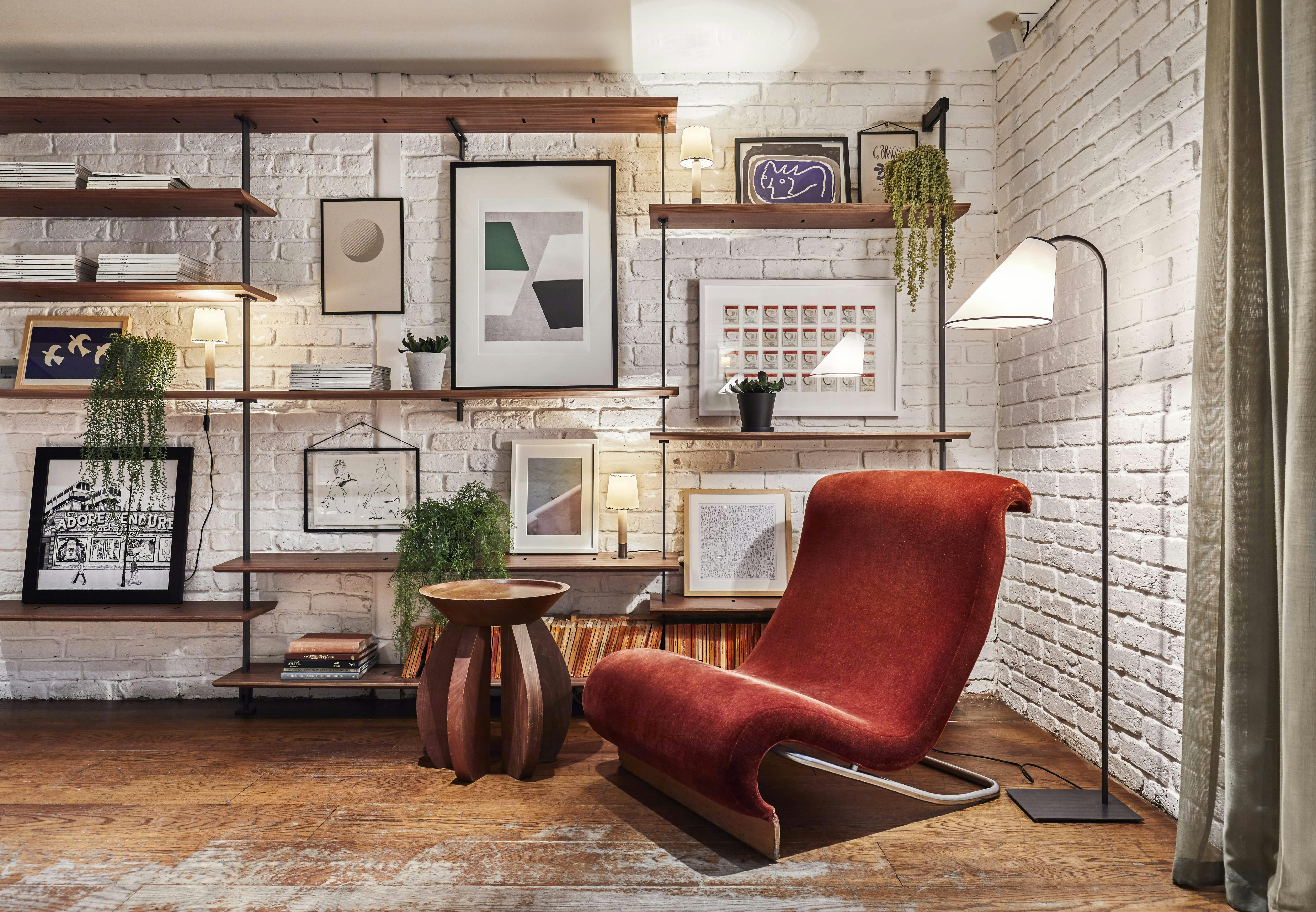 Stylish lounge area in The Hoxton Shoreditch, ideal for networking events and meetings.