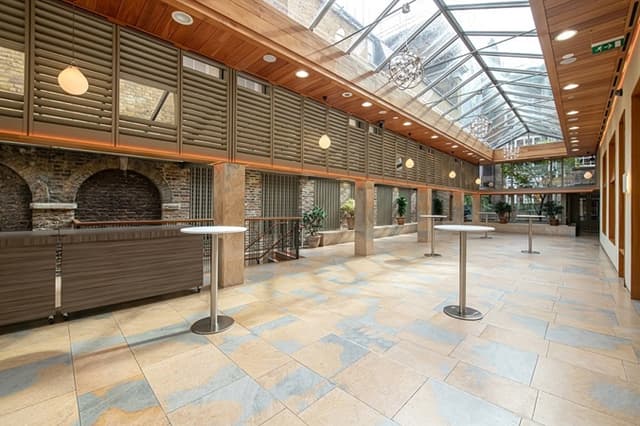 No.11 Cavendish Square