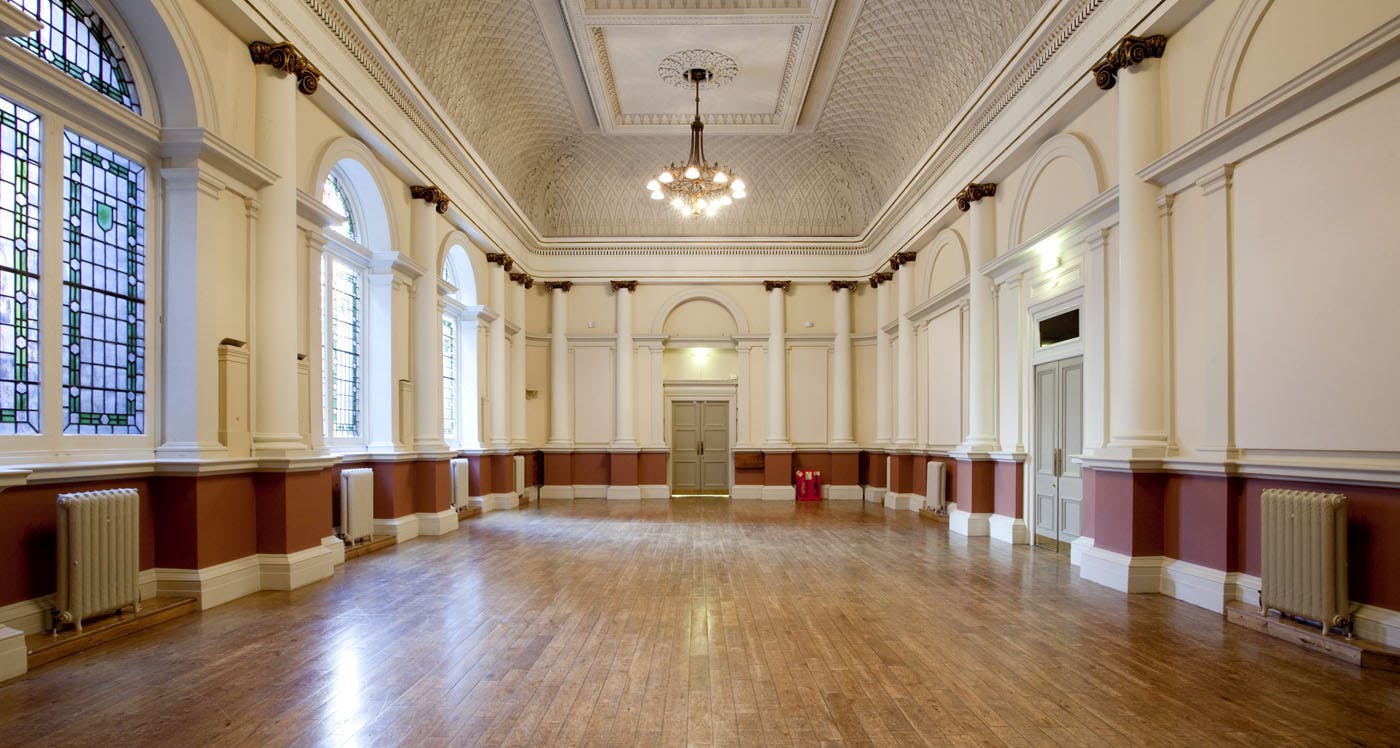 Shoreditch Town Hall Council Chamber: elegant venue with high ceilings for events and meetings.
