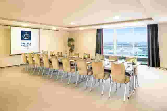 Battersea Suite (Half of Bridges Suite)