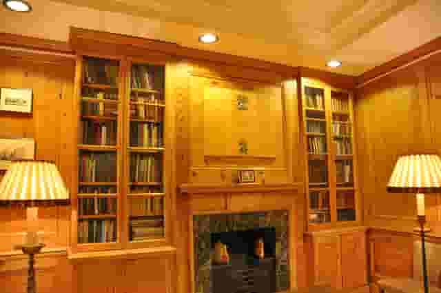 Silver Room