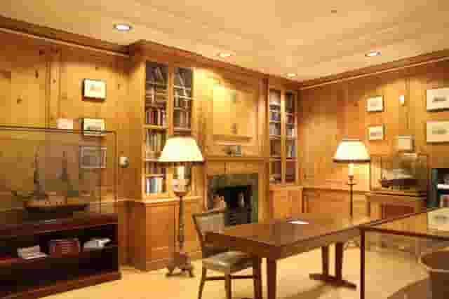Silver Room