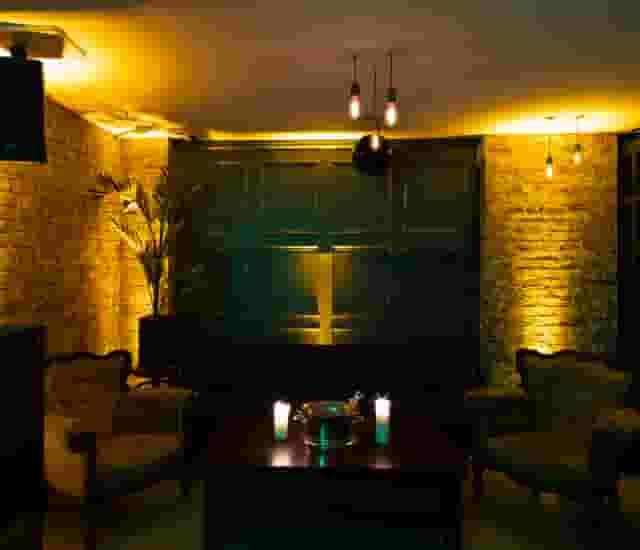 Looking Glass Cocktail Club